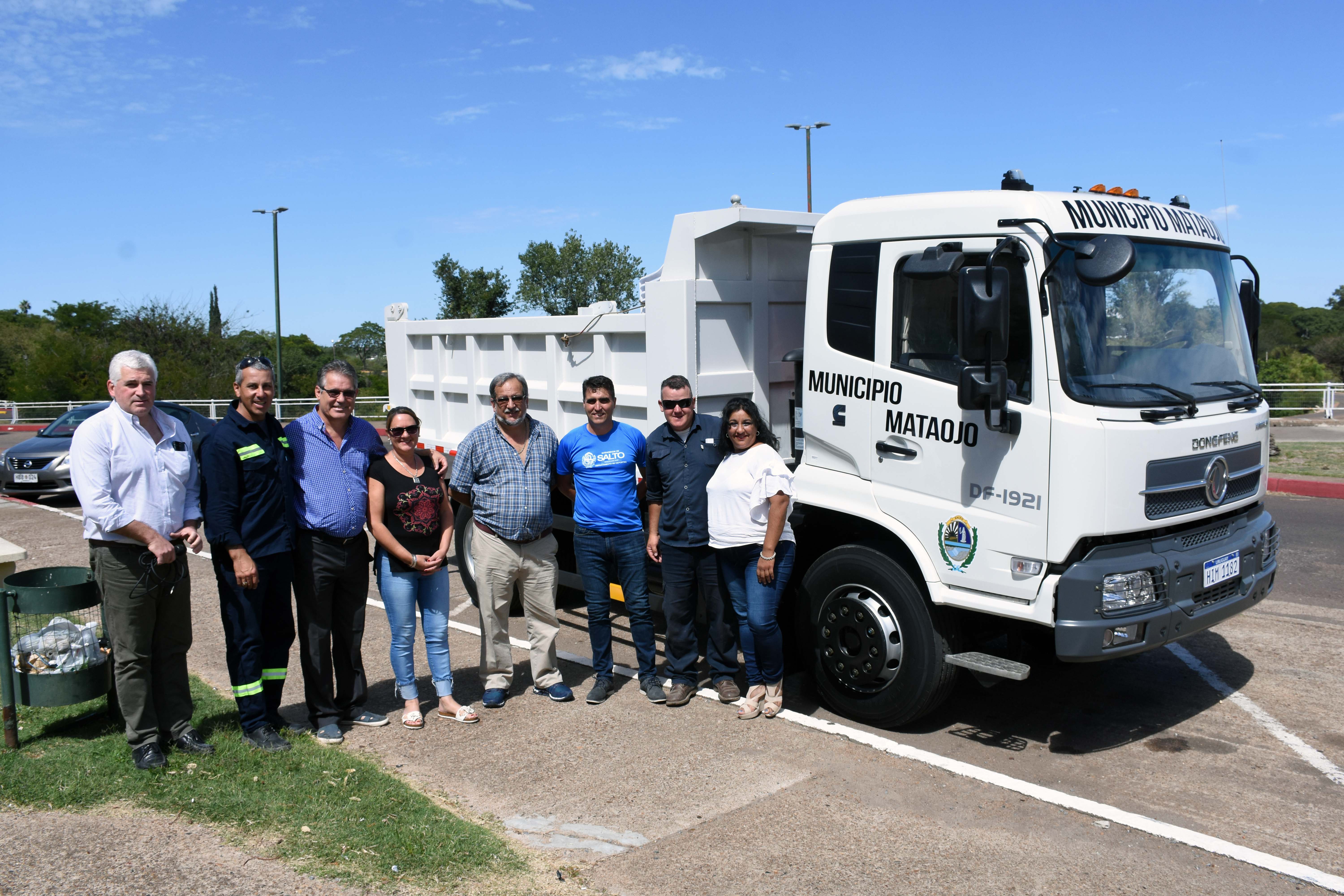 Se presentó el nuevo camión adquirido por el municipio de Mataojo