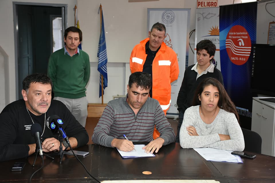 Intendencia y CECOED brindaron respuesta a familias afectadas por lluvias abundantes