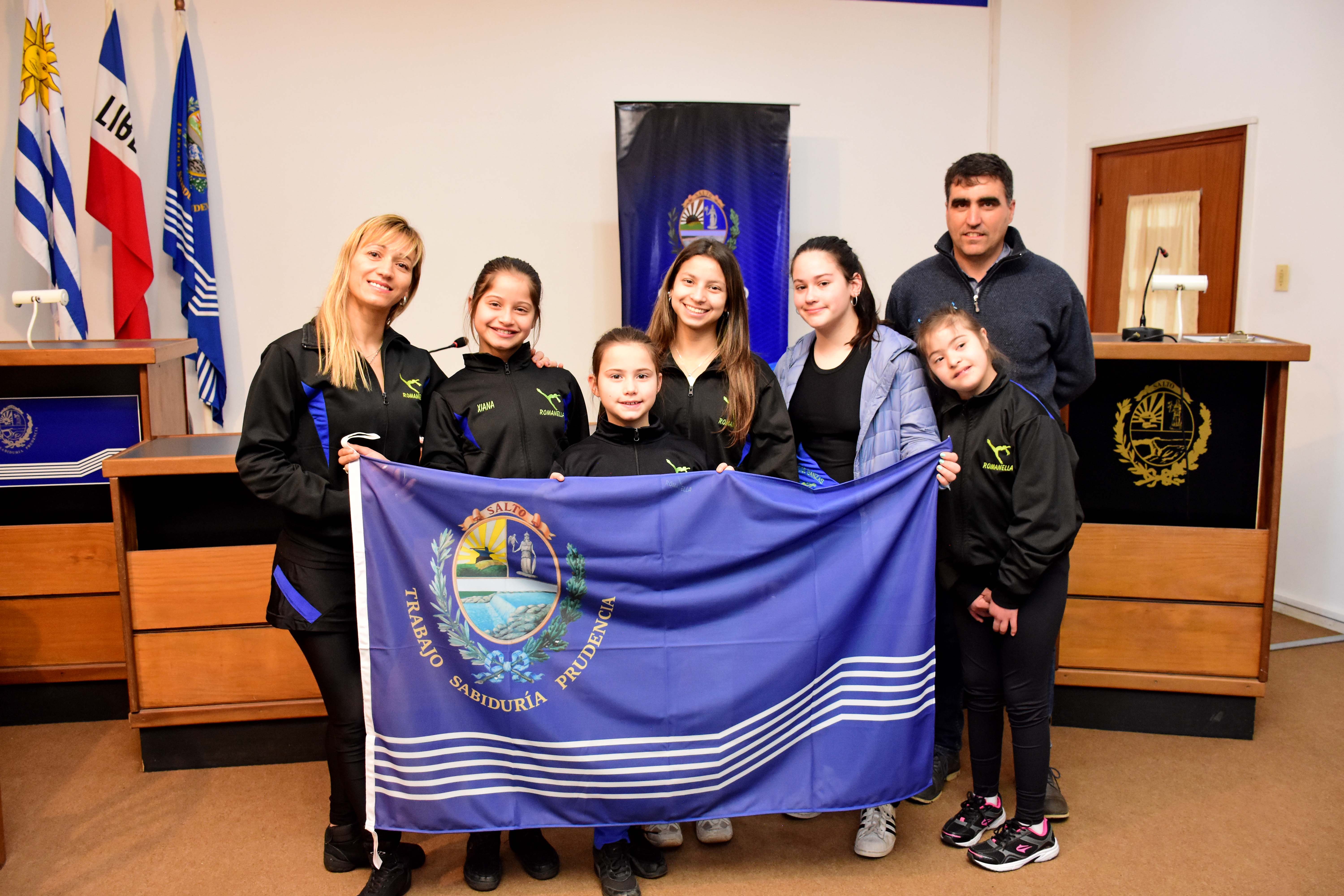 Integrantes del instituto salteño de danzas Romanella viajarán al exterior a competir y formarse