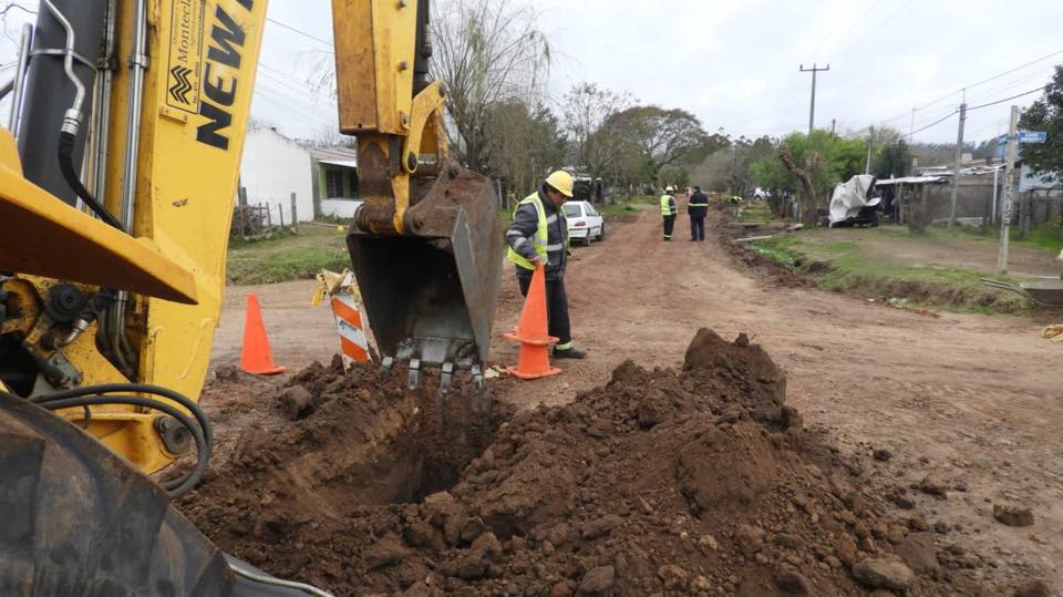 Saneamiento concretado en varios barrios (Por el Dr. Álvaro Lima)