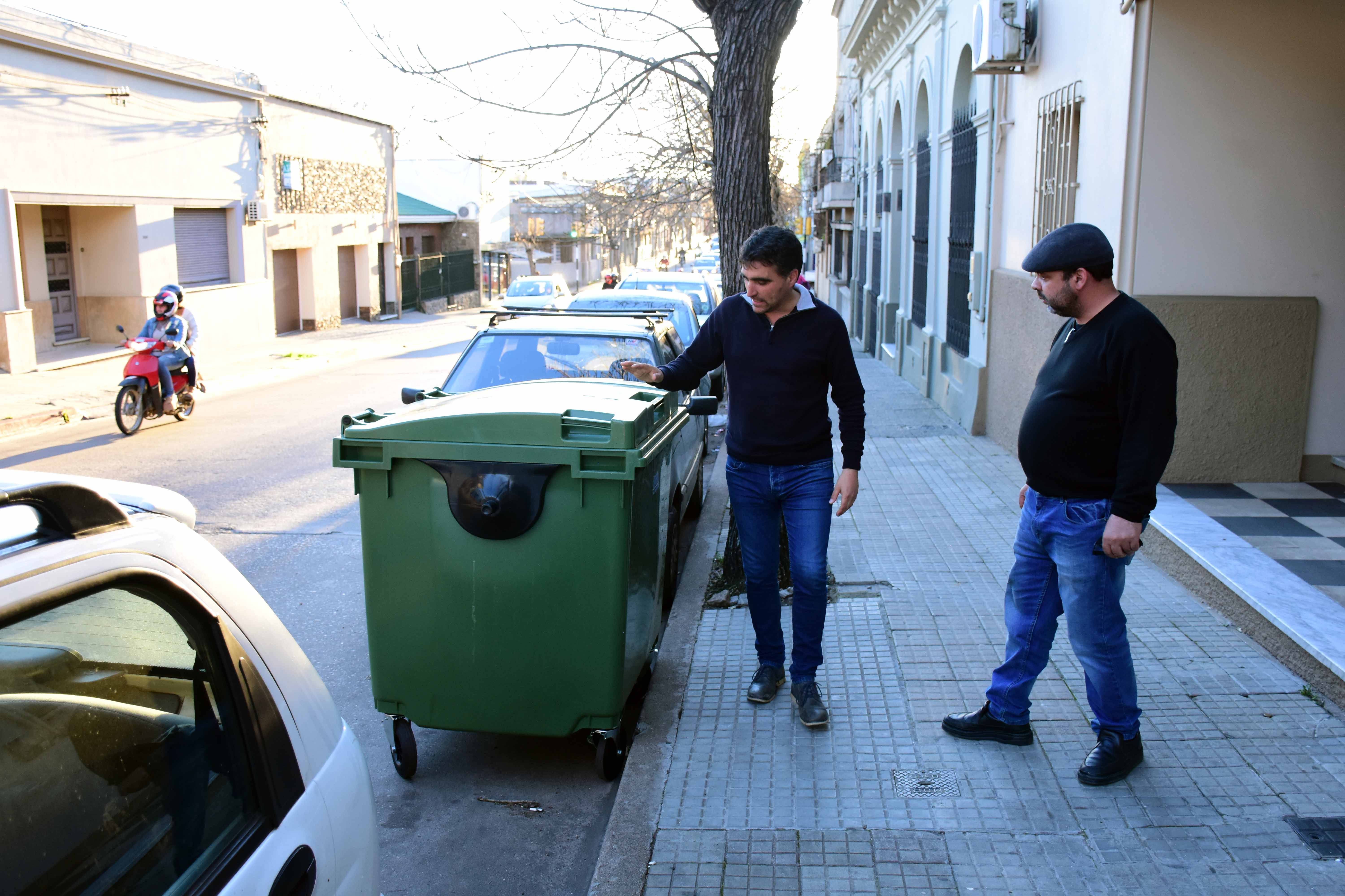 Intendente Andrés Lima confirmó que la Intendencia adquirió otros 250 contenedores