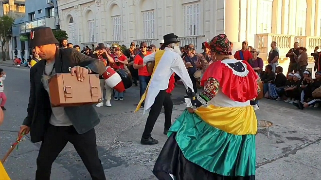 Se realizaron las “Llamadas de Primavera” organizadas por las Comparsas Lubolas de Salto y la Coordinación de Cultura